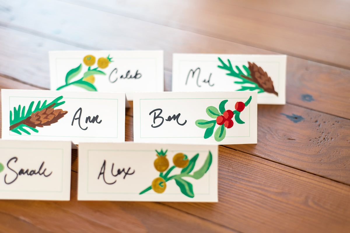 FREE Holiday Place Cards Printable Elle Cr e free-holiday-place-cards-printable-elle-cr-e