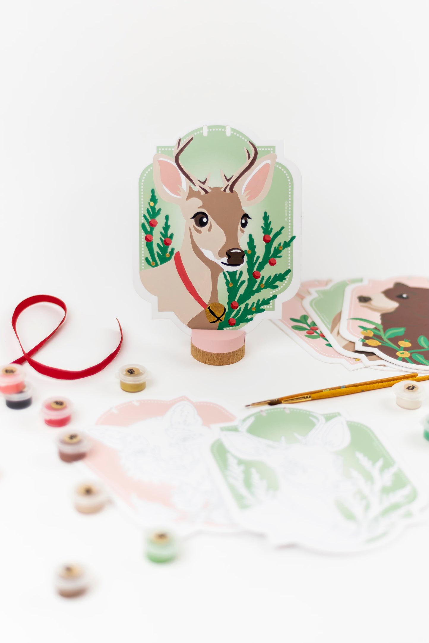 Holiday Forest Animals | 6-card banner paint-by-number kit - Elle Crée